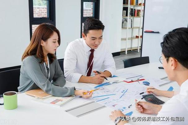 订单激增人力不足？岗位外包是工厂的「及时雨」